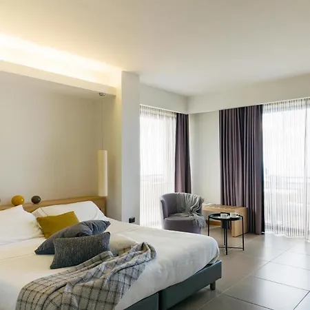 Esperia Palace & Hotel