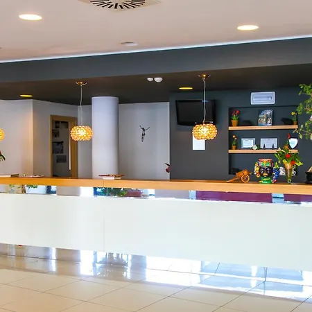 Esperia Palace &