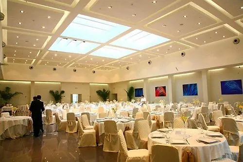 Esperia Palace & Hotell